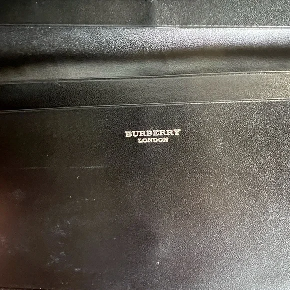 Burberry Beige and Black Plaid Clutch - Picture 5 of 6